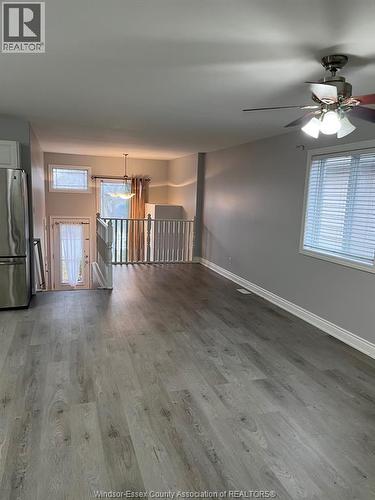 4207 WHISKEY AVENUE , Windsor, Ontario N9G 3B2 5