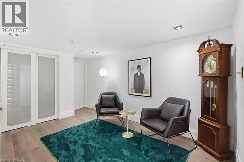9 Donlea Drive, Hamilton, ON 