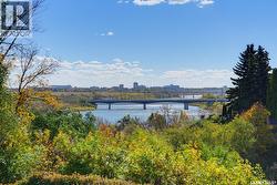 25 CAPILANO DRIVE  Saskatoon, SK S7K 4A4