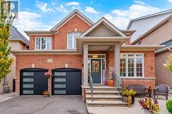 5 BILLANCOURT CRESCENT  Brampton, ON L6P 1V8