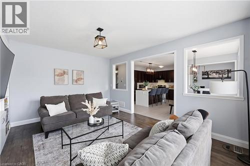 47 Larry Crescent, Caledonia, ON 