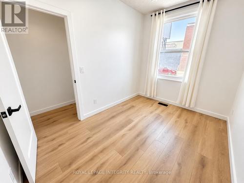 920 Gladstone Avenue, Ottawa, ON 