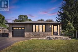 1233 MICHAEL CRESCENT  Cambridge, ON N3H 2R1