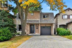 2467 GRINDSTONE Court  Mississauga, ON L5L 3K8
