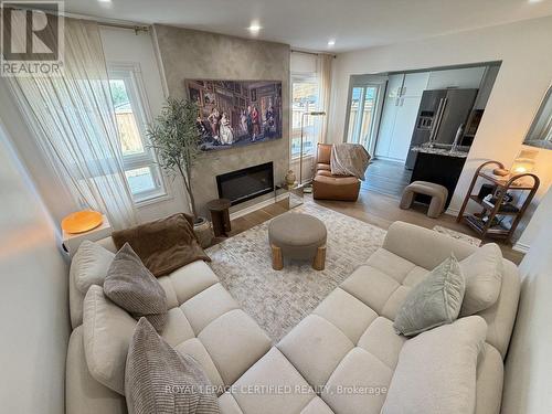 5967 Cherrywood Place, Mississauga, ON 