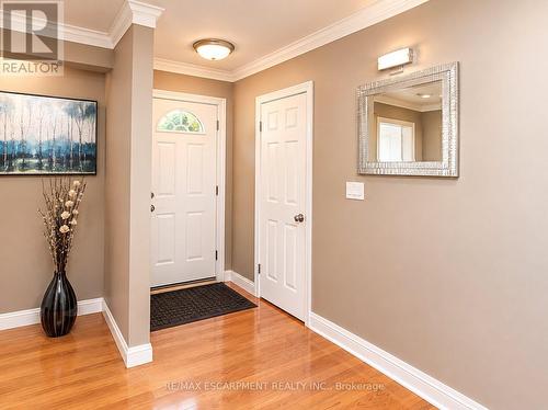 23 WOODSVIEW AVENUE W , Grimsby, Ontario L3M 3S7 3