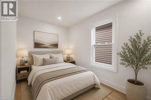1062 Cannon Street E, Hamilton, ON 
