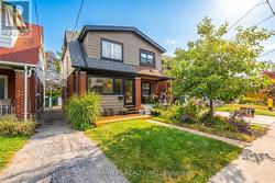 316 MONARCH PARK AVENUE  Toronto, ON M4J 4T1