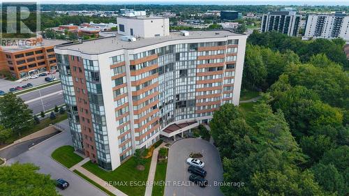 202 - 1230 MARLBOROUGH COURT , Oakville, Ontario L6H 3K6 2