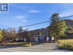 2231/2233 Valleyview Drive Kamloops, BC V2C 4C8