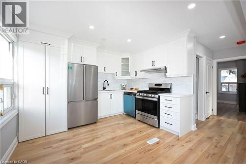 213 EAST 28TH Street Unit# Upper , Hamilton, Ontario L8V 3H9 2