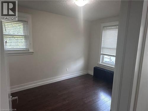58-60 MADISON Avenue N Unit# 203 , Kitchener, Ontario N2H 2Z6 4