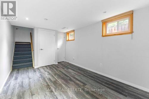 LOWER - 733 EAGLEMOUNT CRESCENT , Mississauga, Ontario L5C 1H2 3