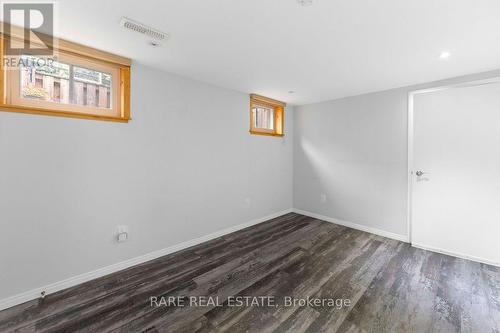 LOWER - 733 EAGLEMOUNT CRESCENT , Mississauga, Ontario L5C 1H2 4
