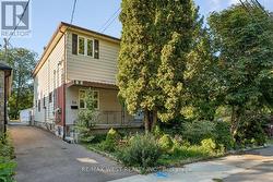 24 VICTORIA STREET  Toronto, ON M8V 1M6