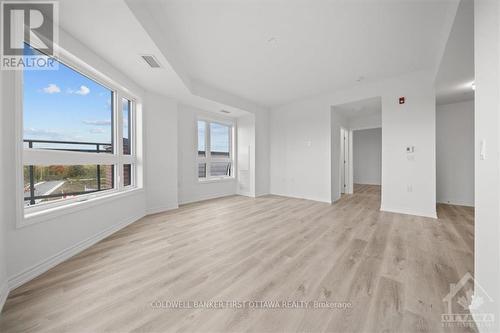 505 - 397 CODDS ROAD , Ottawa, Ontario K1K 5C7 5