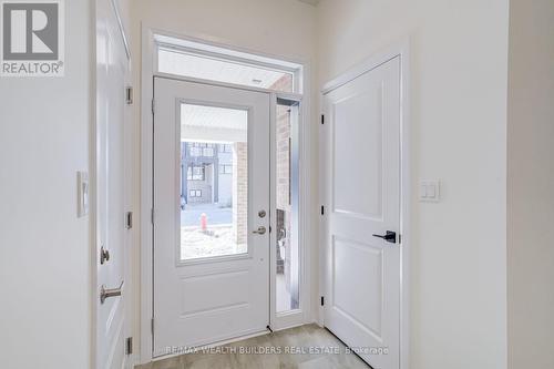 6 THORNBIRD CRESCENT , Brampton, Ontario L6V 3N5 3