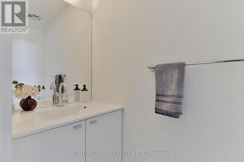 PH3505 - 105 THE QUEENSWAY AVENUE , Toronto, Ontario M6S 5B5 3