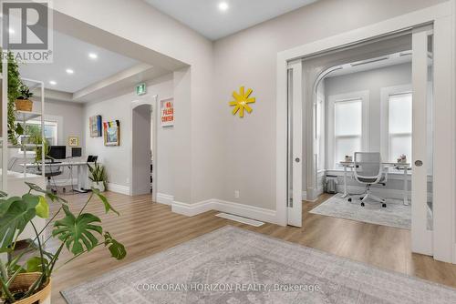33 Young Street, Waterloo, ON 