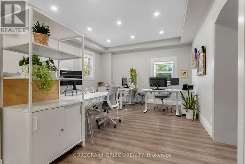 33 Young Street, Waterloo, ON 