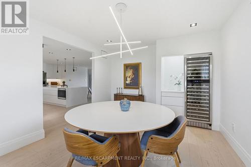9 Donlea Drive, Hamilton, ON 
