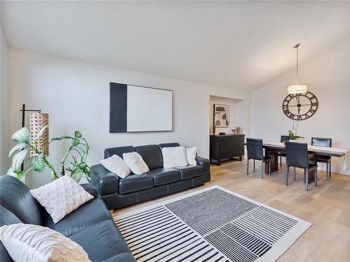 70 High Ridge Road, Winnipeg, MB 