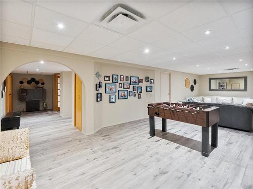 70 High Ridge Road, Winnipeg, MB 
