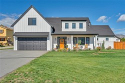 9294 JONES FLAT Road  Summerland, BC V0H 1Z6