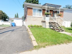 1843 Rue Godin  Longueuil (Saint-Hubert), QC J4T 1T4