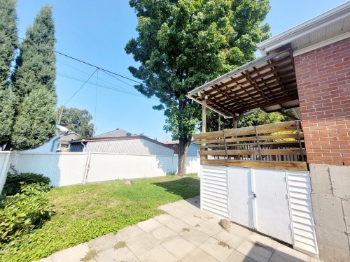 1843 Rue Godin , Longueuil (Saint-Hubert), QC J4T 1T4 4