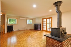 Family Room - 
