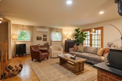 Family Room - 