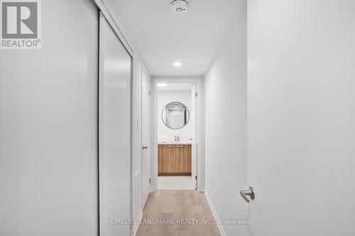 97 MATAWIN LANE , Richmond Hill, Ontario L4B 0H7 3