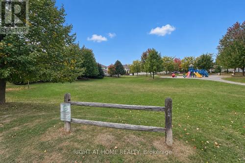 227 PORTRUSH AVENUE , Ottawa, Ontario K2J 5J6 2