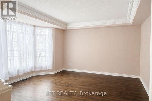 58 ANGUS GLEN BOULEVARD , Markham, Ontario L6C 1Z3 3