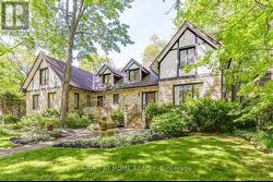 2123 GORDON DRIVE  Mississauga, ON L5B 1S6