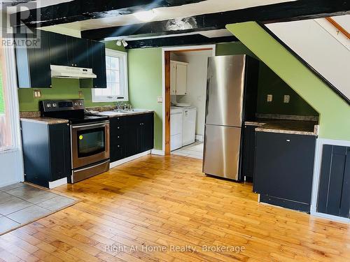 26 CHAPEL STREET , Brighton, Ontario K0K 1H0 4