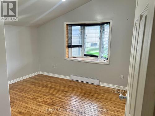 26 CHAPEL STREET , Brighton, Ontario K0K 1H0 5