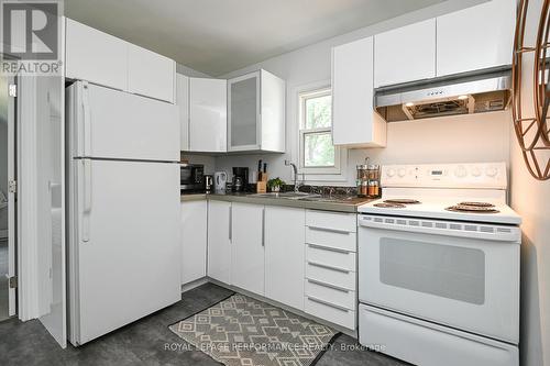 3 - 123 PAMILLA STREET , Ottawa, Ontario K1S 3K9 3
