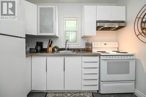 3 - 123 PAMILLA STREET , Ottawa, Ontario K1S 3K9 4