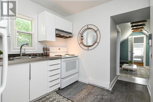 3 - 123 PAMILLA STREET , Ottawa, Ontario K1S 3K9 5