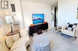 701 - 105 MCCAUL STREET Toronto, ON M5T 2X4