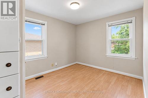 269 Queensdale Avenue E, Hamilton, ON 