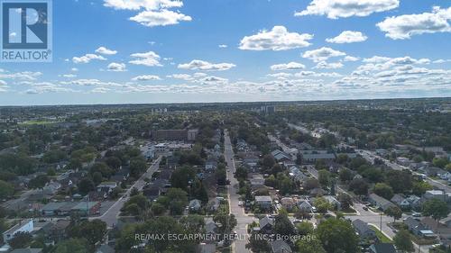 269 Queensdale Avenue E, Hamilton, ON 
