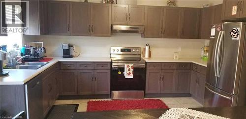 70 WILLOWRUN Drive Unit# G3 , Kitchener, Ontario N2A 0J3 3