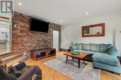 116 Hamilton Avenue N, Ottawa, ON 