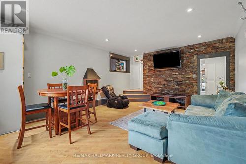 116 Hamilton Avenue N, Ottawa, ON 