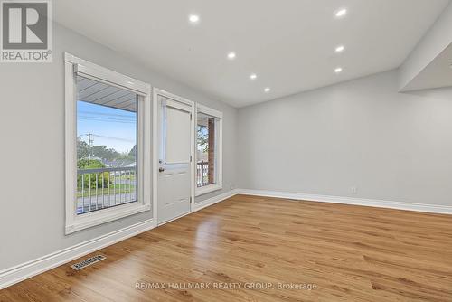 UNIT A (UPPER UNIT) - 1135 MAITLAND AVENUE , Ottawa, Ontario K2C 2B8 5