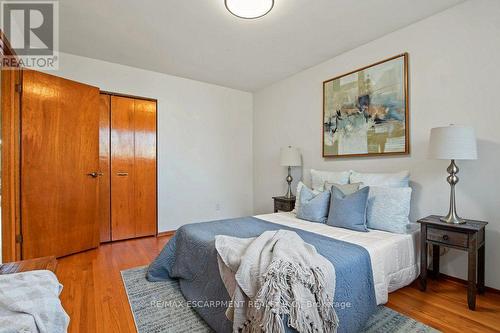 30 Catalina Drive, Hamilton, ON 