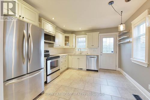 37 ROSSLAND AVENUE , Ottawa, Ontario K2G 2K3 5